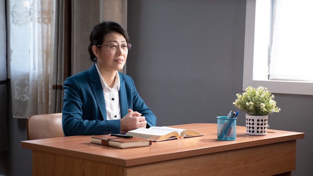 I Open the Door to My Heart and Welcome the Lord