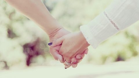 hands