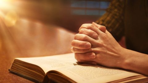 What Should You a Christian Do in Trials? 3 Principles Give You the Answermost