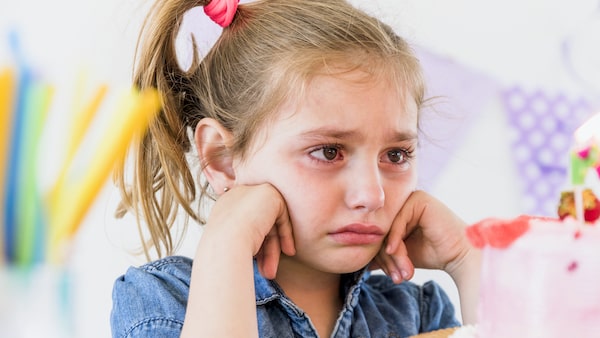 How to educate children - child cry