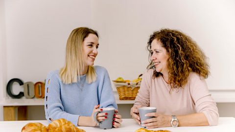 I Can Get Along With My Daughter Who Lives From Paycheck to Paycheck